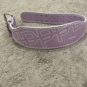 UPPPER LIFTING BELT LAVENDER